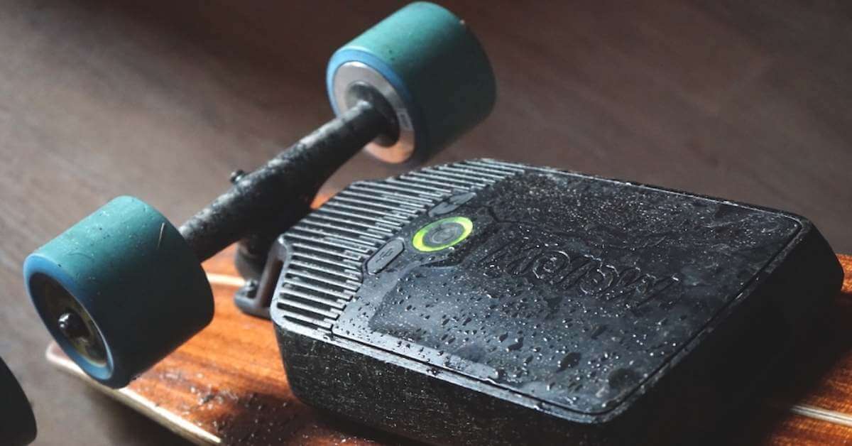 HOW TO MAINTAIN YOUR ELECTRIC SKATEBOARD AFTER THE RIDE IN THE RAIN?