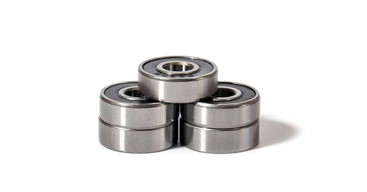 Why cleaning longboard bearings is essential