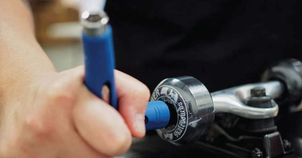 Optimal Tightness Levels for Longboard Wheels