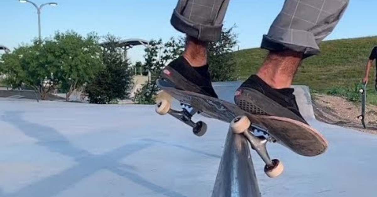 Feeble Grind