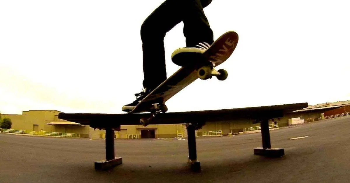 How to Grind on a Skateboard | 50-50s, Boardslides, and More! 1 Grind on a Skateboard