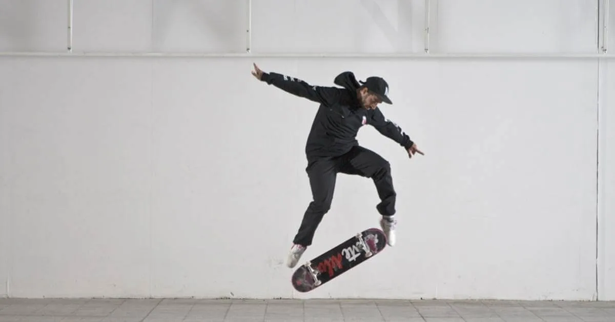Mastering Flip Tricks: Kickflips, Heelflips, and More! 1 Kickflip Skateboard Trick