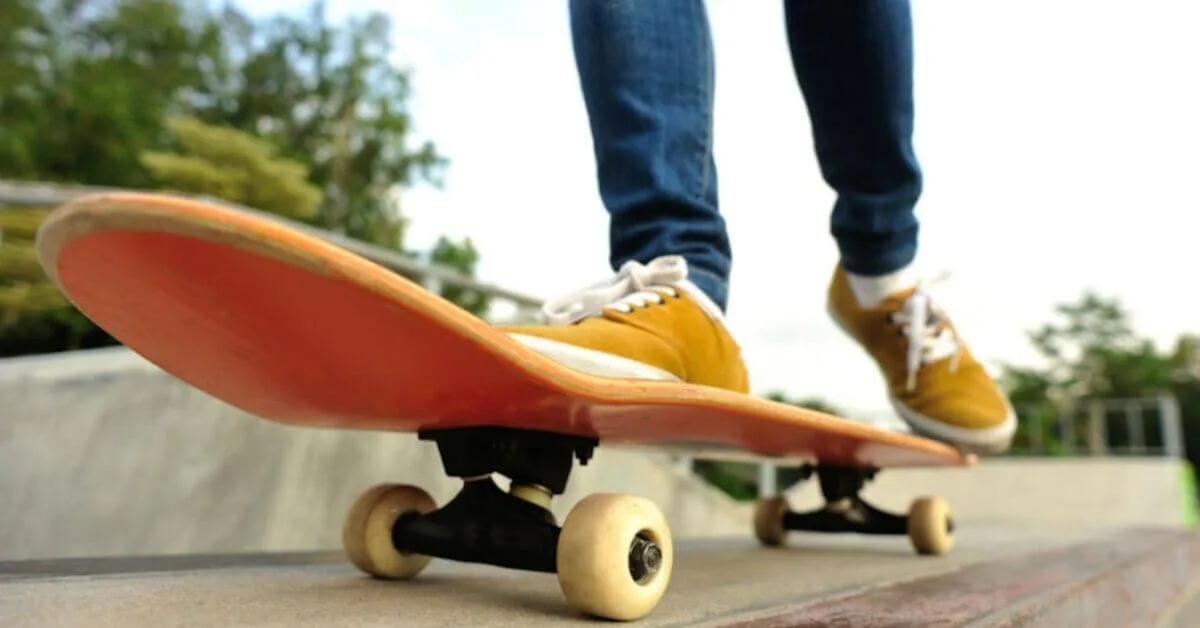 How to Loosen Skateboard Wheels: Easy Step-by-Step Guide! 4 Tips for Maintaining Optimal Wheel Performance