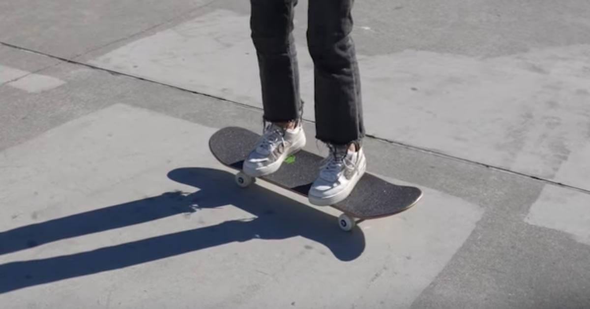Turn a Skateboard
